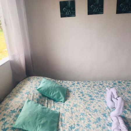 Aguas Quentes Bed & Breakfast Caraguatatuba Exterior photo